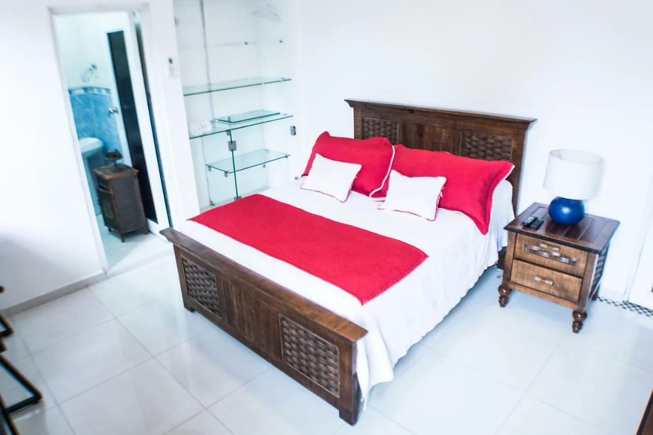 Pensión Malecon Rooms Y Hotel Santo Domingo