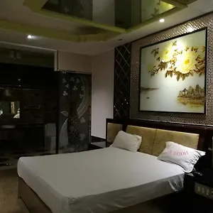 Ocho Santo Domingo
