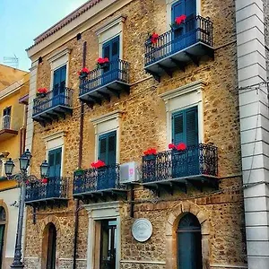 Il Portico Dei Normanni 3* Butera