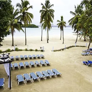 Dominican Bay Boca Chica *** Santo Domingo